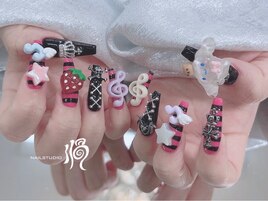 ボーダー×ゴテゴテ×音符