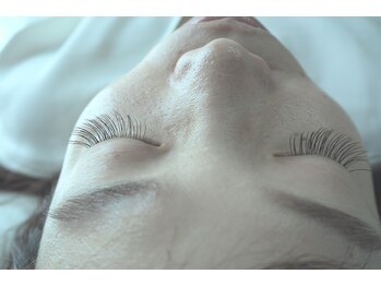 アウラ(aura)/100本ブラウンフラットラッシュ