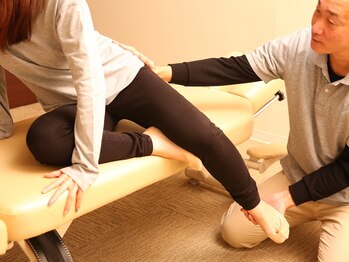 カイロプラクティック 難波中/全てのゆがみを一発で解消!!