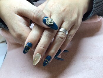 イリスネイル(IRIS NAIL)/