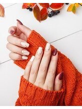 ティーエヌ TSUTAYA阪急伊丹駅前店 吉田 奈央