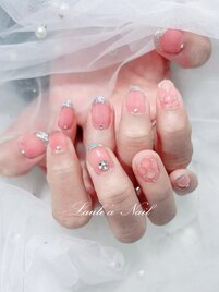 持ち込みやり放題ネイル