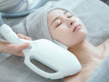 フルール(FLEUR)の写真/2025年取り扱い脱毛メーカー主催のBeforeAfterアワード脱毛部門入賞！お肌の負担を軽減しツルツル美肌へ♪