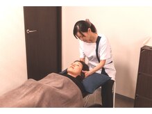 ボディマネジメント整体院 吉祥寺/施術風景/ヘッドスパ/吉祥寺