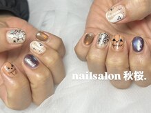 秋桜.の雰囲気（持ち込みデザインも大歓迎◎シールやパーツも豊富です♪）