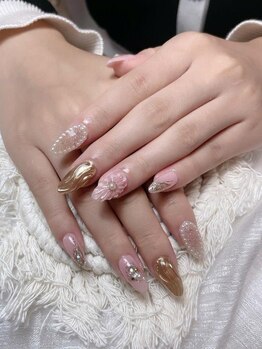 T.Aネイルビューティーサロン(T.A nail beauty salon)の写真/【高技術×低価格★】デザインが決まっていない方も大歓迎！センス抜群のスタッフが貴方だけの指先をご提案