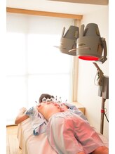 トーリ 代官山(taulli)/カッピングと赤外線温熱器の併用