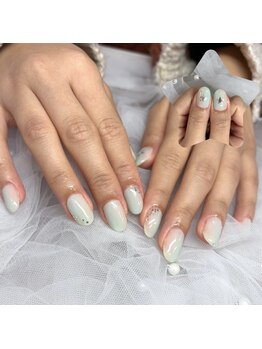 縦グラデーション×星ネイル