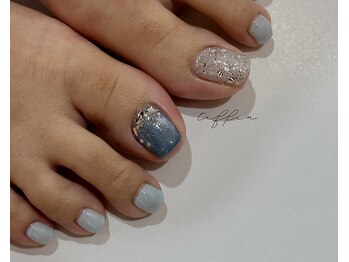ネイルサロン ティフィン(tiffin)/~blue×silver フットネイル~