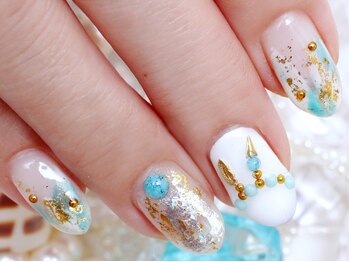 サムズネイル(SAM'S NAIL)/ホイルアート×フェザーパーツ☆