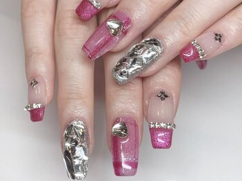 ネイルスペース ジェイズ ピンキー(NAIL SPACE J's PINKY)/キラキラチェックネイル