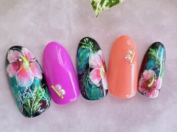 アミネイルズ(AmiNails)の写真/初めての方にもオススメ☆定額フレンチ¥6900、定額ワンカラー¥6800、アートたっぷり定額マンスリー¥9500