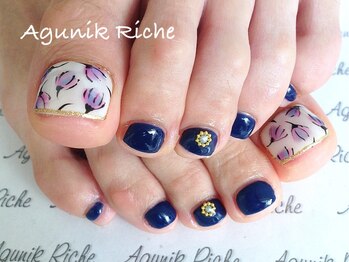 アグニークリッシェ(Agunik Riche)/【花柄ネイル】