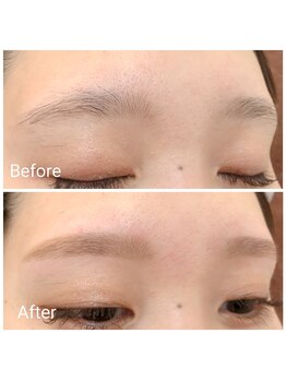 ビビデバビデ(Vivide Vavide)/【眉】自眉を活かして平行眉に