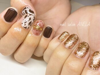 アネラ(ANELA)/ダルメシアンネイル
