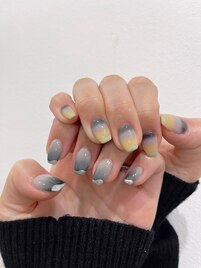 個性派ニュアンネイル