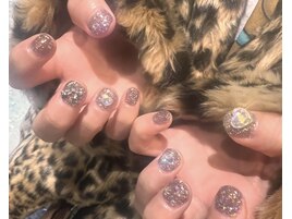 キラキラフラッシュハートネイル