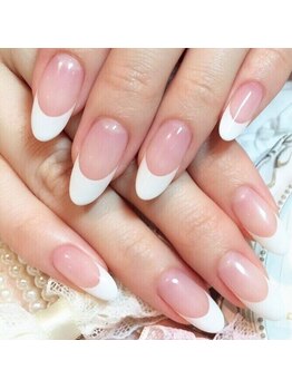 ピクシー(Pixie)の写真/【上品な1カラー/フレンチ/ラメグラ/カラグラお任せ♪】丁寧なカウンセリングでずっと通える上質サロン！