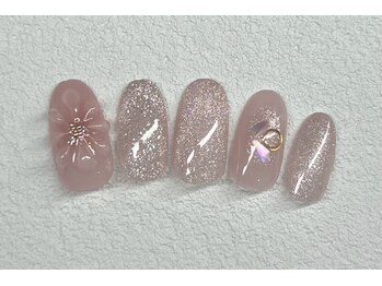 ルリアン 稲荷口/ぷっくりお花ネイル