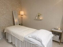 アメリアスキンラボ 天神店(Amelia Skin Lab.)の雰囲気(【完全個室】周りを気にせず、お肌悩みを深く相談できる安心空間)