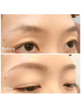 ビビデバビデ(Vivide Vavide)/【眉】少し角度のある美人眉