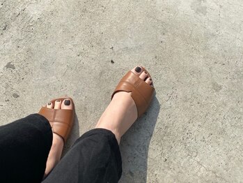 シーズネイル 渋谷店(She's nail)の写真/[初回オフ込*親指Art+他ワンカラー¥5980~!写真¥6980]足元まで抜かりなくお洒落を演出!高コスパで高評