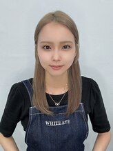 ホワイトアイ 新宿(WHITE EYE) 瀬戸