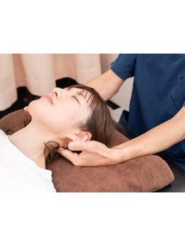 首・肩のつらさを改善したい