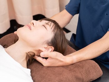 横浜杉田鍼灸院 深部整体院の写真/熟練の経験&知識豊富な凄腕施術者が揃う根本改善店!マッサージに行っても繰り返すツラいコリ&疲労を解消!