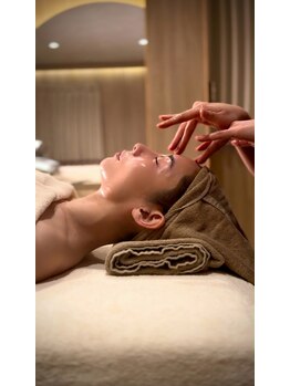 サロン ケセラ(salon Que sera)の写真/小顔フェイシャル～季節ストレス対策～「揺らがない肌は、設計できる。」