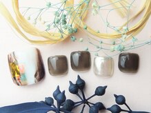 ネイルズガッシュ 蒲田東口店(NAILsGUSH)/brown×ホワイト