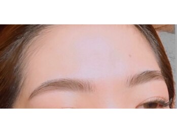 シエル スラン(Ciel Serein)/ハリウッドブロウリフト