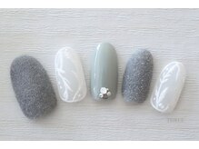 スリー 自由が丘(THREE)/ベロアネイル