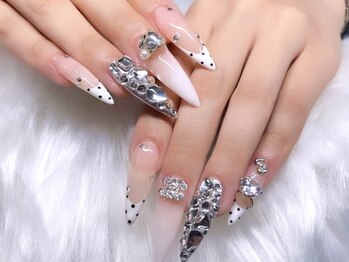 ウェリナ(Welina)の写真/【高コスパ×最旬デザイン】色味にこだわるマグネットネイルが大高評!通いやすさと丁寧な技術が人気の秘訣