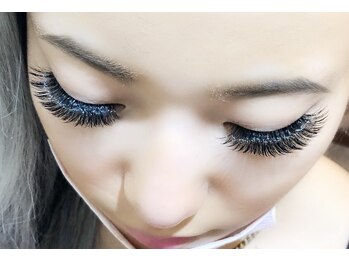 モーイ トウキョウ(Mooi Tokyo)/crazyボリュームラッシュ