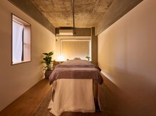 オクタボー 南青山(OCTAVO)/ハーブピーリング