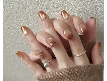 アイネイル(AI Nail)の写真/【ショート派必見】短い爪でも指先キラキラ★選べる定額コースで"短いからこそ可愛い"デザインを♪