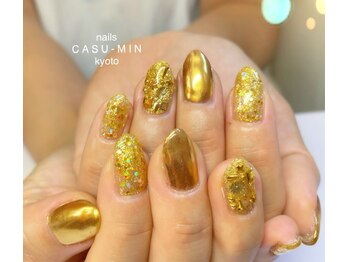 ネイルズ カスミン(nails CASU-MIN)/迫力のゴールドネイル