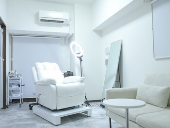 エピズム(EPISMU)/リクライニングチェア