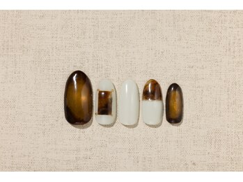 ヴァンネイル(VINGT NAIL nail&eye beauty)/シンプルべっこうネイル