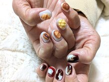 エリーズナードネイルズ(Erie’s Nerd Nails)