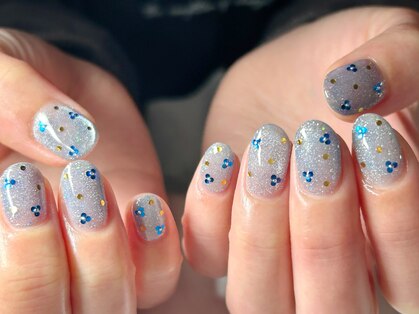 プリズムネイル(Prism Nail)の写真