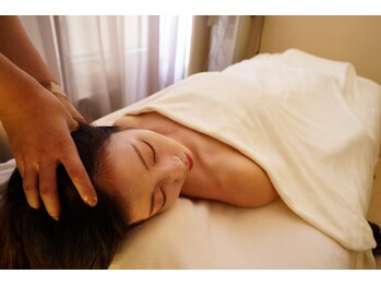 フェイシア 銀座店(Facia)の写真/【小顔・二の腕・背中】同時にケア/一回で変化がわかる筋肉骨格アプローチ/完全個室/ブライダル相談無料