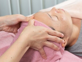 リラク工房 憩/ヘッドスパで肩こり頭痛改善！