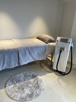 エッセンシャル 南海難波店(ESSENTIAL)/