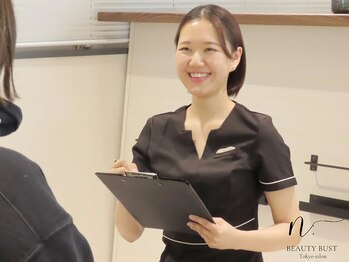 エヌドット 日本橋(N.)/カウンセリングの様子