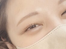 シロ(shiro)/まつげパーマ×眉WAX