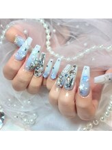 ミオ(mio)/ブルーゴテゴテネイル