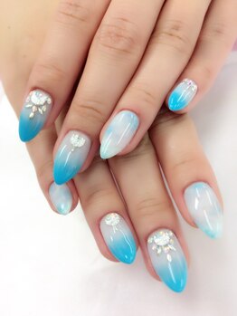 エルモ グラン(Elmo Glan)/ブルーネイル