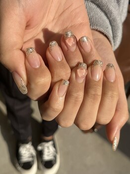 エム(em)/ラメフレンチ